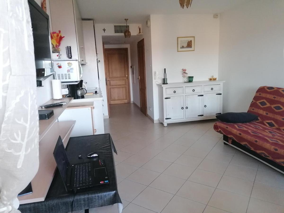 Appartement Residence Les Eucalyptus LʼÎle-Rousse Екстериор снимка